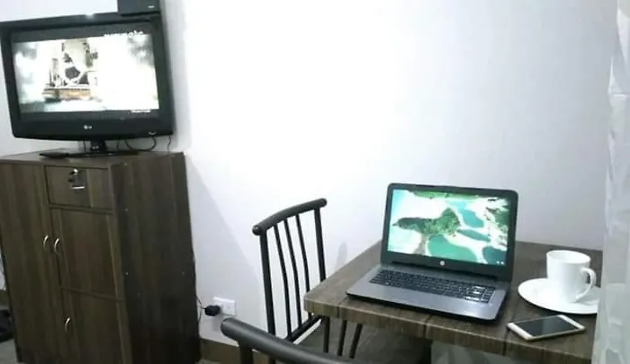 Irish Aparthotel Manila